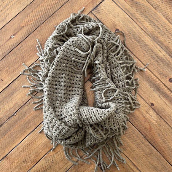 BP Fringe Infinity Scarf - Olive Green - Picture 1 of 1